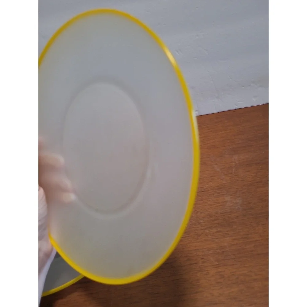 ANCHOR HOCKING VINTAGE 8 in. Frosted Glass Plate Set 2 With Yellow Rim